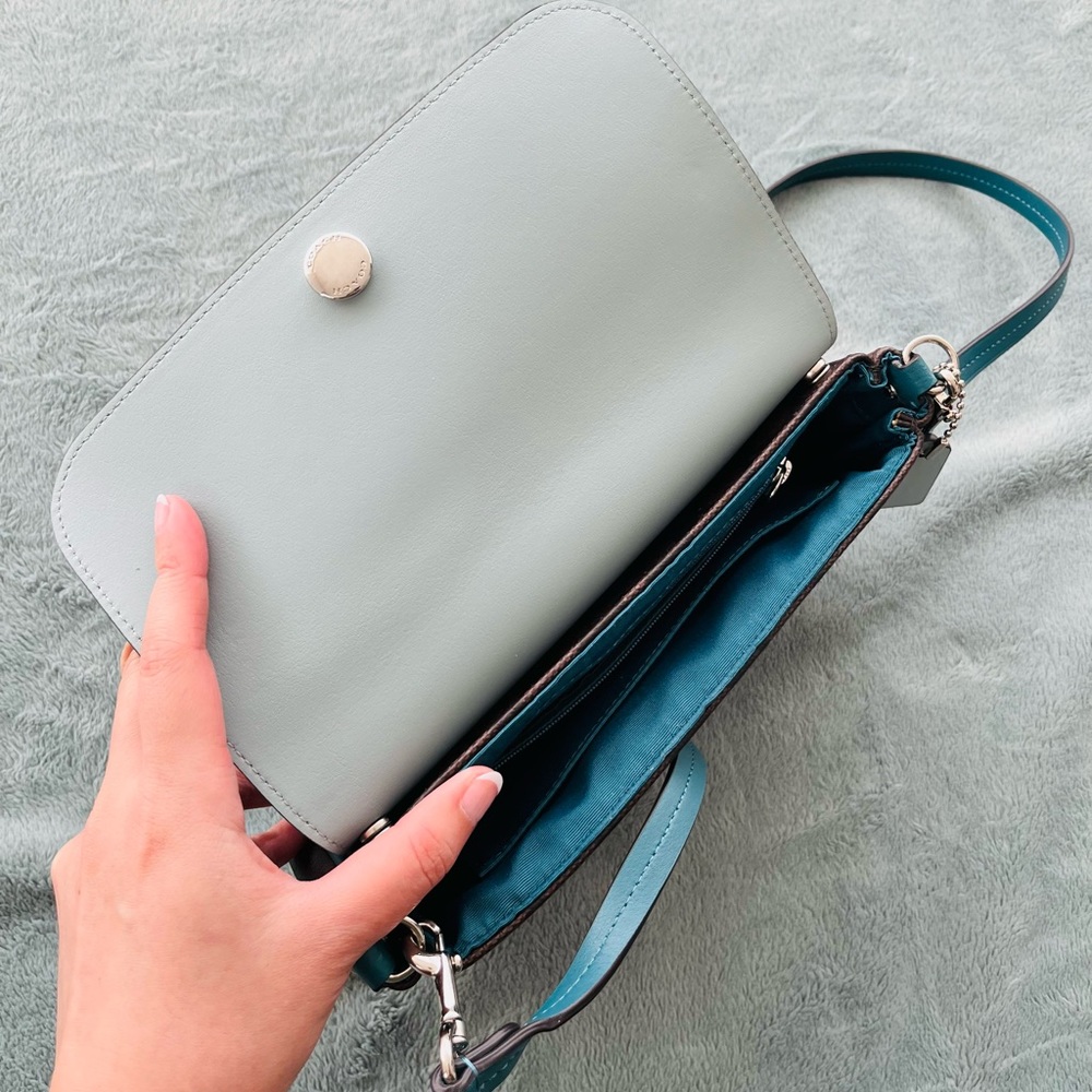 COACH WOMEN SLING BAG